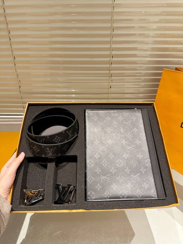 High-end gift box A must-have gift for your boyfriend, it's so high-end High-qua