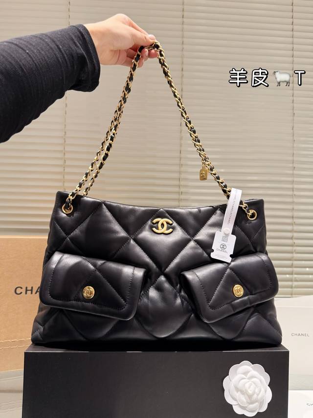 Lambskin Chanel 25K Black Gold Hobo Tote Bag This Chanel 25K black gold Hobo to