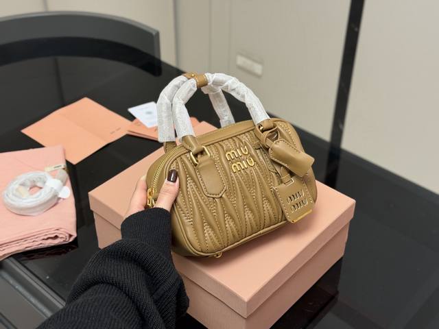 Upgraded version with box Size: 20*14Cm The Miumiu bowling bag has just the rig