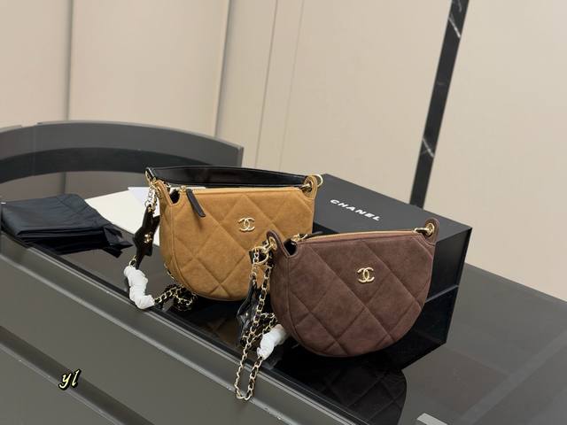 Comes with box Chanel Coco Neige 25N 25K I fell in love at first sight with the