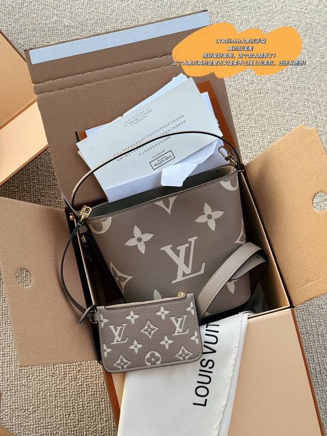 Box included Size: 18*16Cm All In Bb The heavyweight elephant gray Who wouldn't