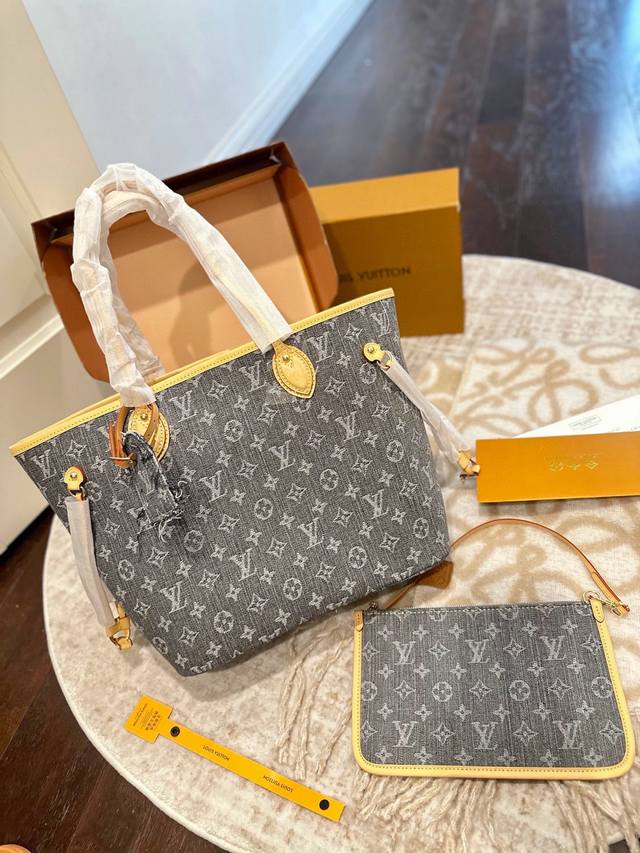 Official Double Box Packaging The Denim Neverfull is absolutely stunning!! The m