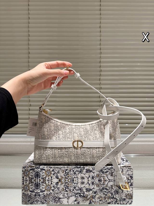 Replica Original Fabric Dior Cigale Mini Shoulder Bag The Dior Cigale mini shoul
