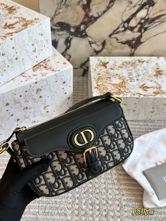 Dior's 2025 Pre-Fall new arrivals are amazing! So beautiful! The sea salt blue D