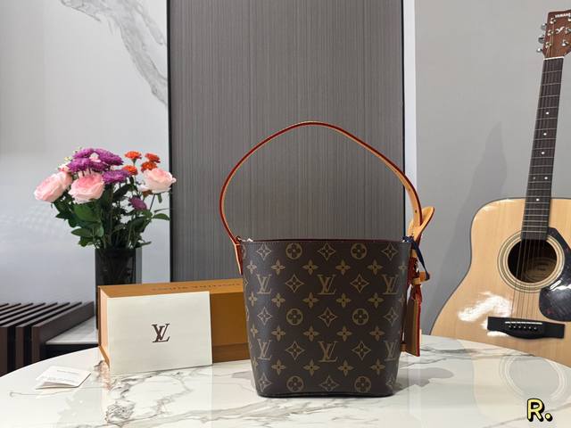 Top-grade cowhide leather New arrival with gift box Latest LV white tricolor all