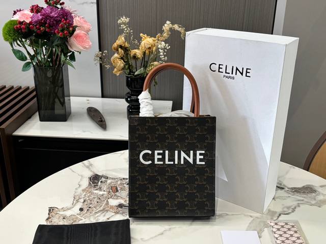 Comes with a folding case Size: 17*21Cm Celine Monogram Mini Sheet Music Celine