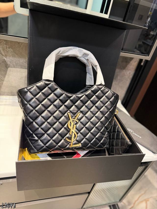 Foldable Gift Box Saint Laurent Icare Tote Bag - Super classic yet stylish, sur