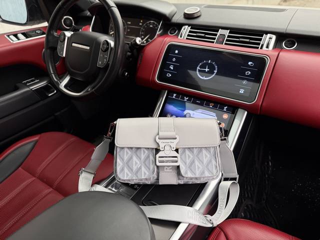 High-end new "Dior" shoulder bag, Dior crossbody messenger bag, Hit The Road em