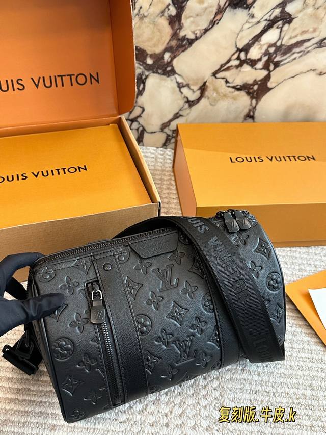 Top-tier replica The LV x Nigo Keepall Xs 21 Pillow Bag is an ideal urban handba