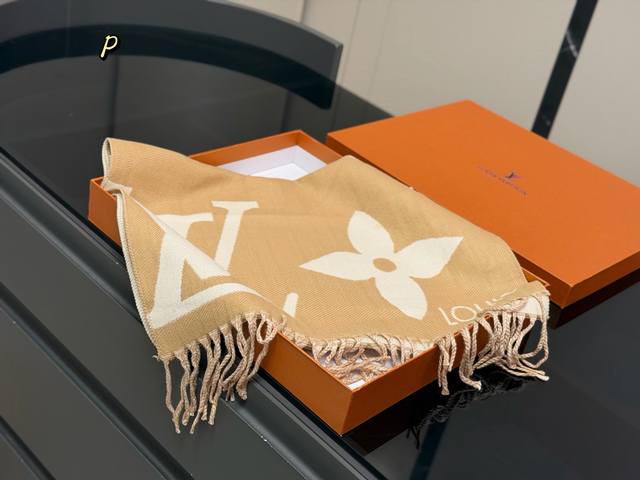 Box Included Size: 45*190Cm It's getting colder! A scarf is really needed at ni