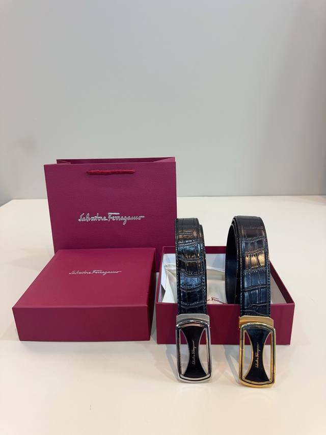 Exquisite gift box packaging A top choice for your boyfriend, father, or yourse