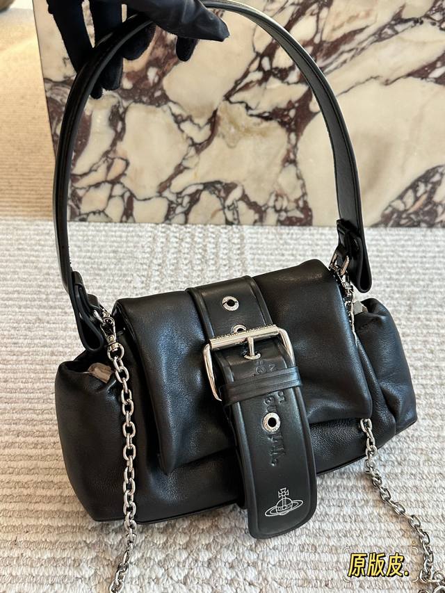 Original Leather Vivienne Westwood Absolutely Stunning Boston Bag My absolute fa