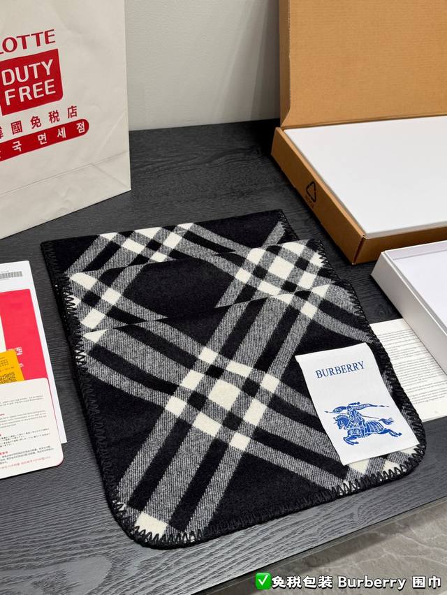 Duty-free gift box packaging Burberry | Check scarf Jun Ji-hyun's style Rugged