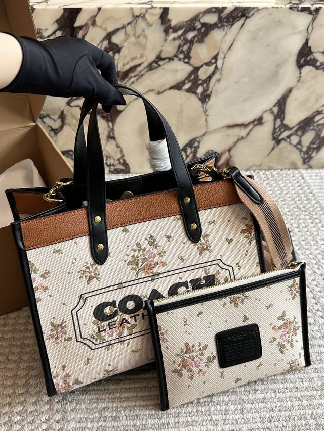 Comes with box Size: 30 22cm Coach tote bag Classic logo shopping bag Suitable