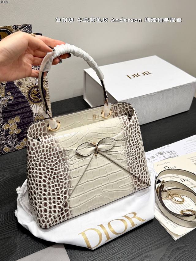 Gift Box Packaging Replica Cowhide Dior 2026 Spring/Summer New Bow Handbag Origi