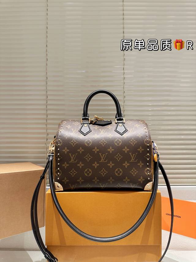 Leather Version Lv Speedy Trunk25