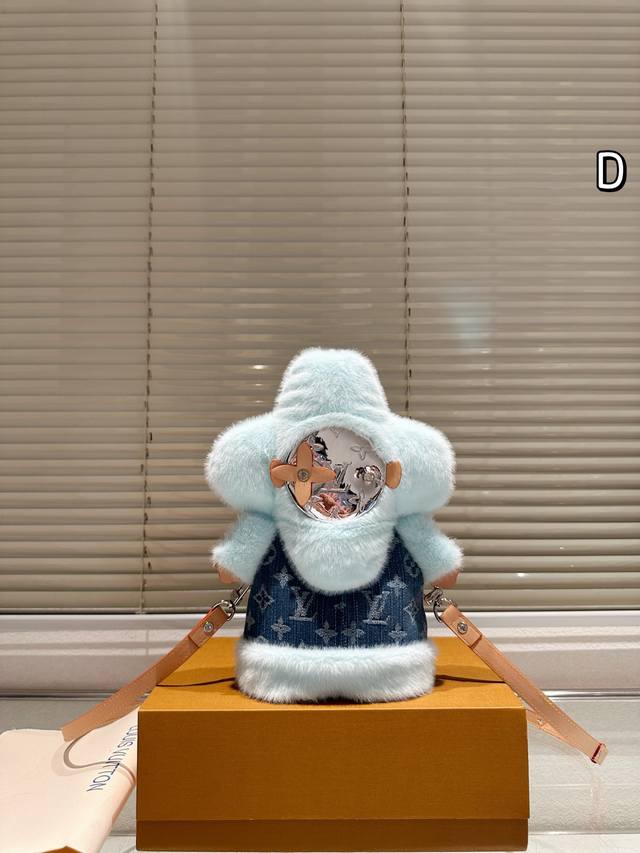 Comes with gift box LV Christmas limited edition adorable baby blue So cute Viv