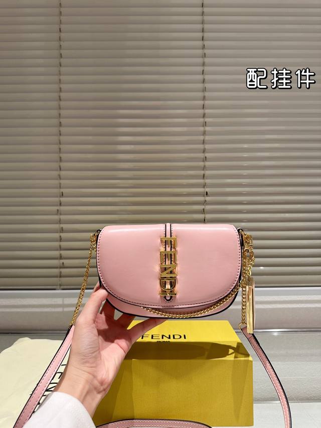 Comes with charm Fendi 25Fw Fall/Winter mini bag is here Recommended with two c