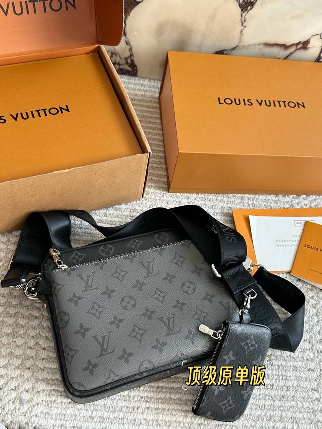 Top-tier original LV Men's Trio Messenger Bag Set (Black Warrior Style). The LV