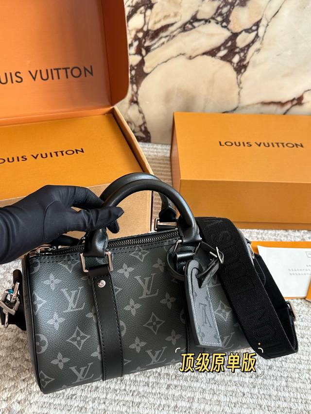 Lv X Nigo Keepall Xs 21 Pillow Bag is an ideal urban handbag. Its iconic shape a