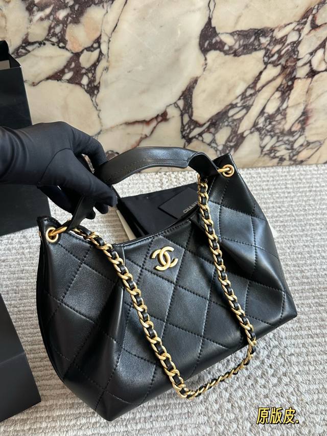 Leather with box Size: 27 18Cm Chanel 26 Hobo New 26 series Absolutely stunning