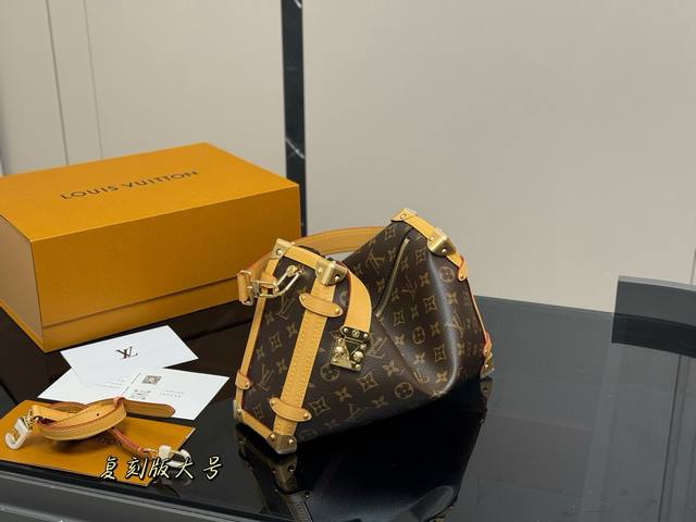 Folding Box Airplane Box Size: 30.21Cm Super Time-Flying Hot Item LV's Newest M