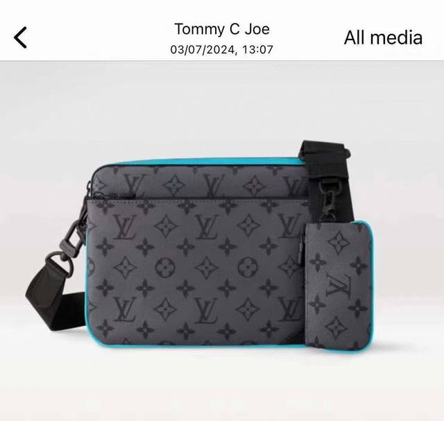 Top-tier original single item M11648 men's three-piece messenger bag set. This