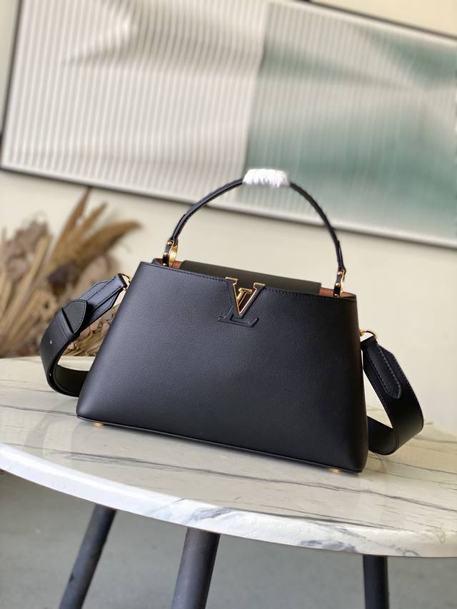 Factory Price p Premium Original Leather M14370 Black This Capucines Souple medi