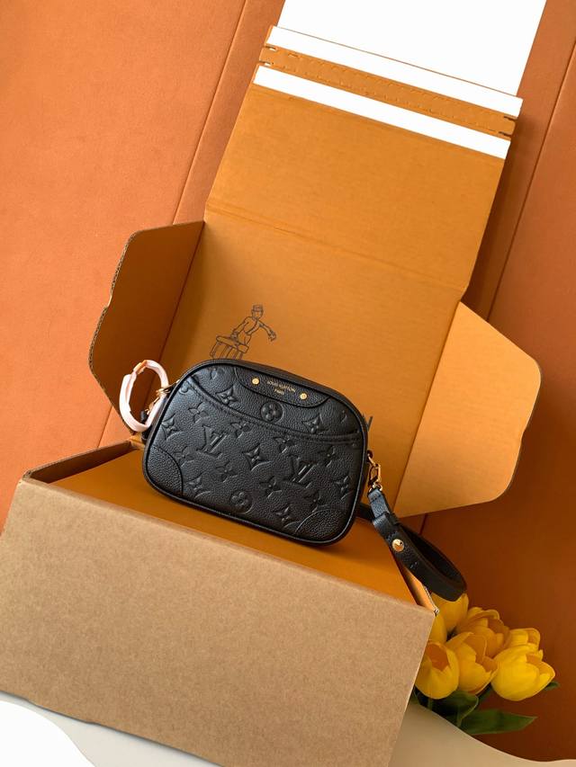 Factory Price p Premium All-Steel Hardware Imported Cowhide M26509 White 25518 B