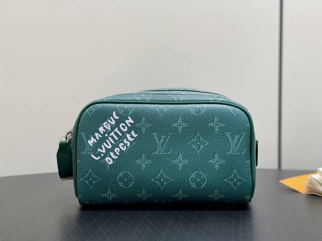 Original Quality M26872 Green Silkscreened Toiletry Kit Mini Toiletry Bag M27158