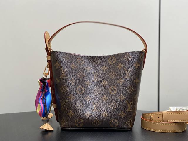 Original Quality M26642 Monogram Canvas Bucket Bag/Crossbody Bag All In Bb. This