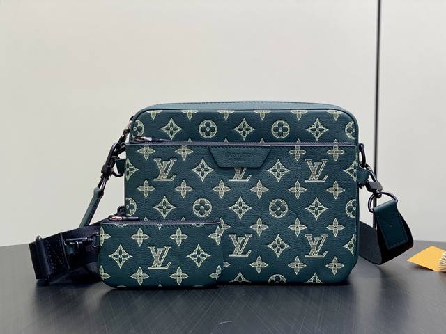 Original Quality M27154 Dark Green Full Leather Men's Three-Piece Trio Messenger