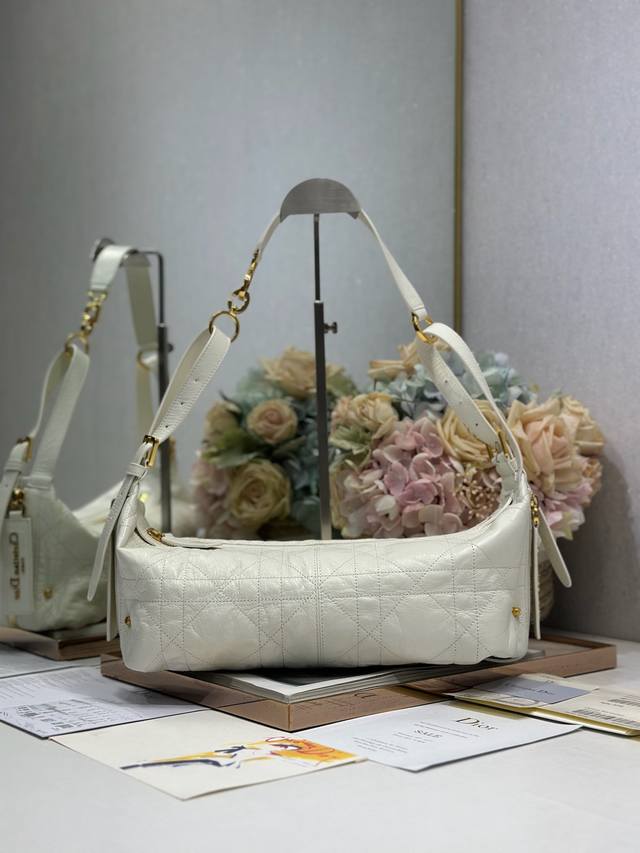 Medium D-Journey Handbag, White Pleated Leather. This D-Journey handbag is a ne