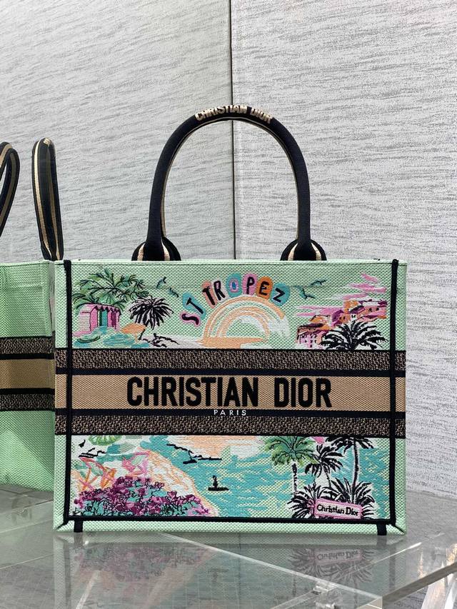 Dior Medium Tote. The latest Souvenir Summer Capsule Collection limited edition