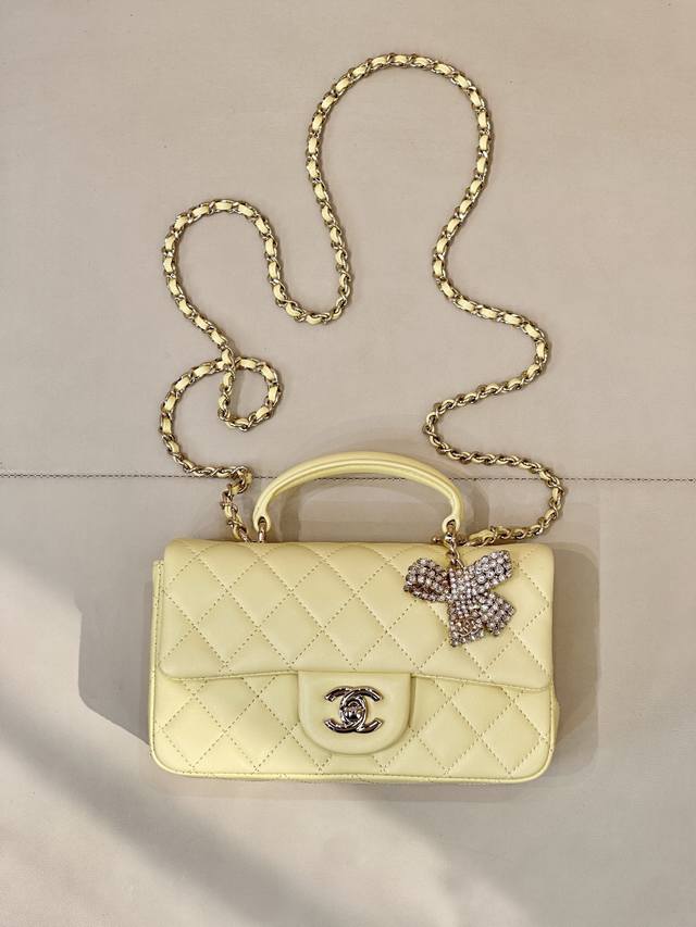 2431 Light yellow sheepskin version