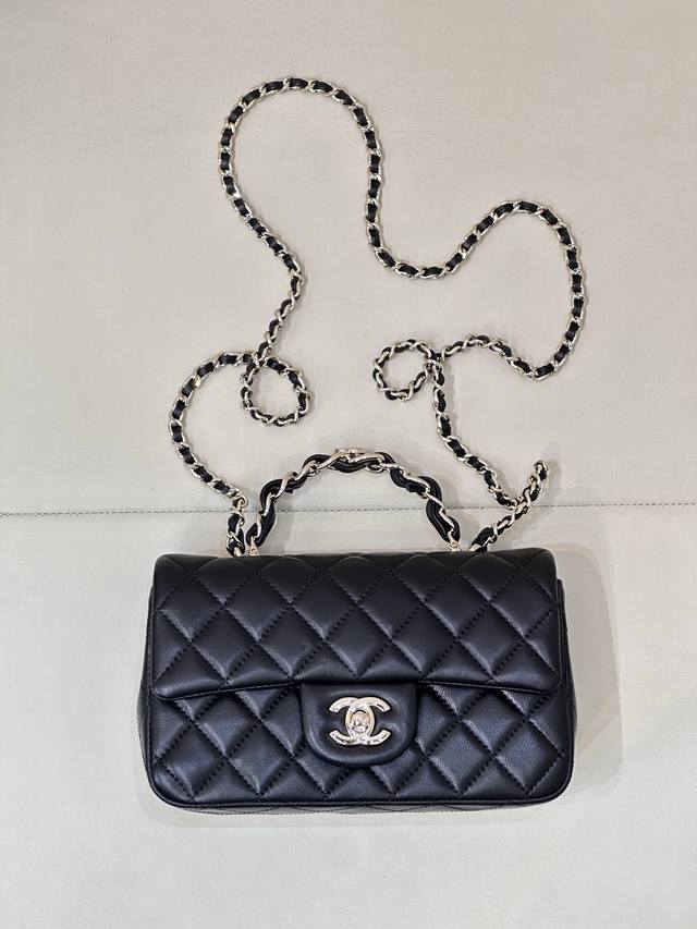 2431 Black sheepskin iron handle