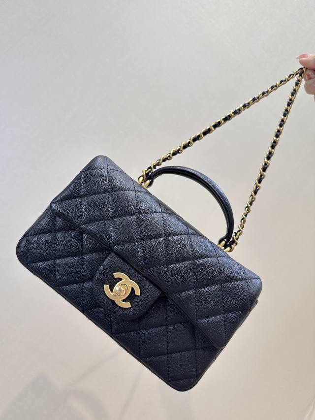 2431 Genuine Xiang Hardware has a brass base with a 24K gold plating that has be