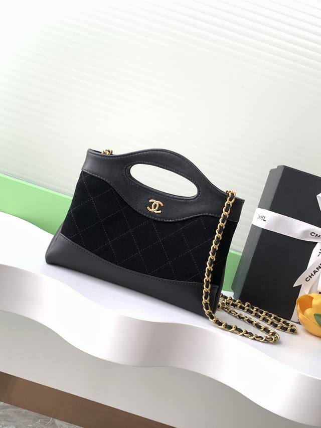 25B, made of lambskin and suede in black, is incredibly popular and looks absolu