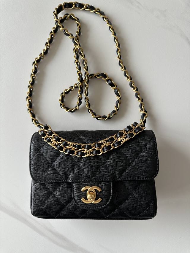Brand: Chanel Model: As5239 Black Description: Original quality, a classic piec