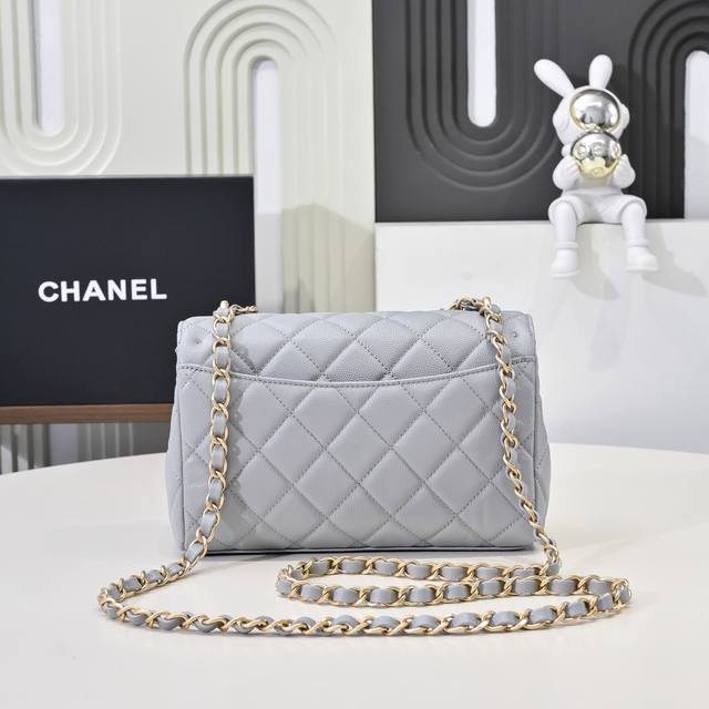 25p Double Chain Caviar Medium I didn't expect to come across the 25p Double Cha