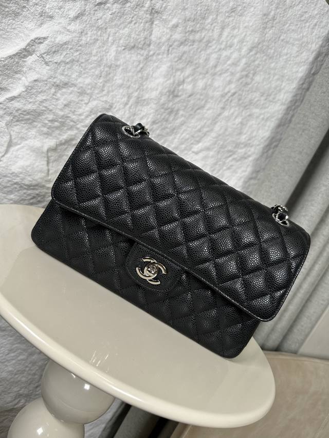 Upgraded (Full name: Classic Fla0 1112 Lychee Pattern ) Size: 15.5*25.5*6.5cm