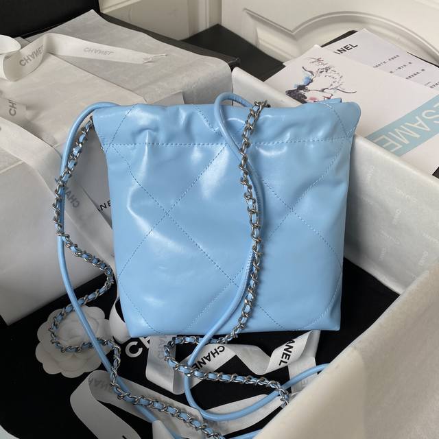 p Light Blue Chanel123Sas3980 Chanel's Mini 22 Bag is so tempting! I always want