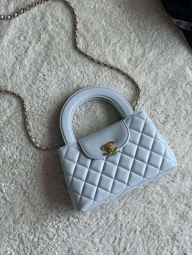 Original Factory Handbag with Chain Leather: Imported Calfskin Hardware: Pure Co