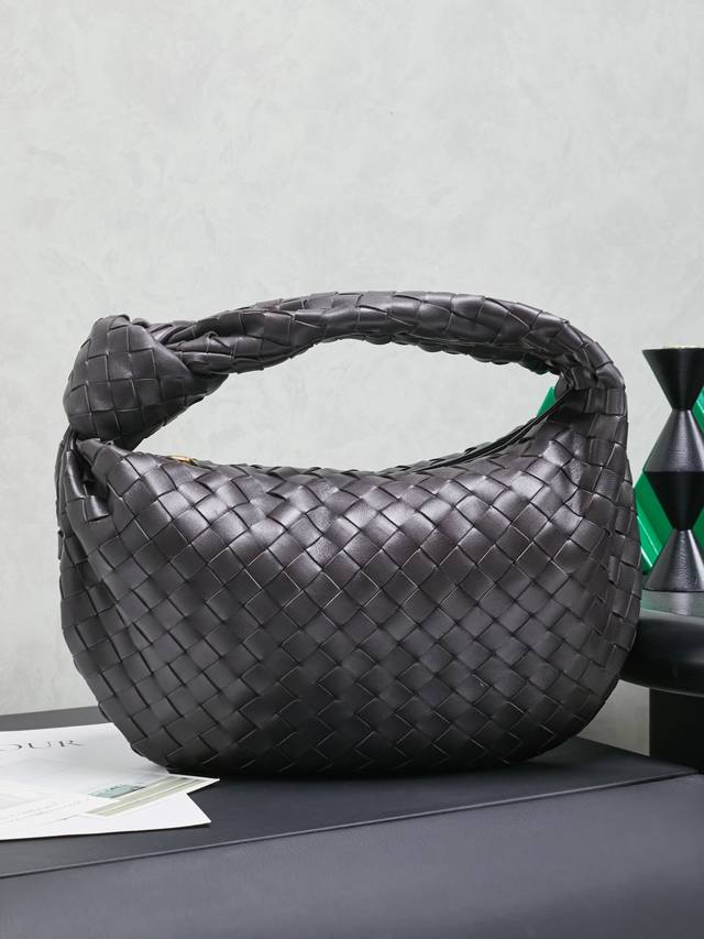 Chocolate Brown~In Stock Jodie Medium The medium size is very attractive in pers