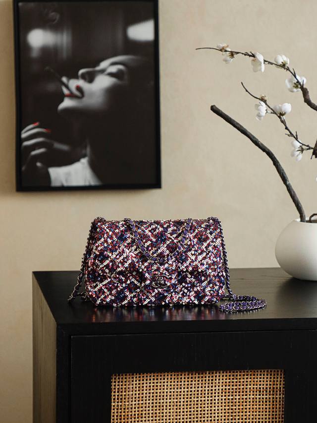 Top-tier original sequined embroidered series Size** Chanel CF Mini sequined han