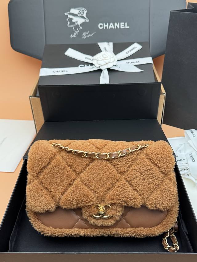 Original Leather Teddy Bear Autumn/Winter Series: 25.5 Upgraded Version. A blend