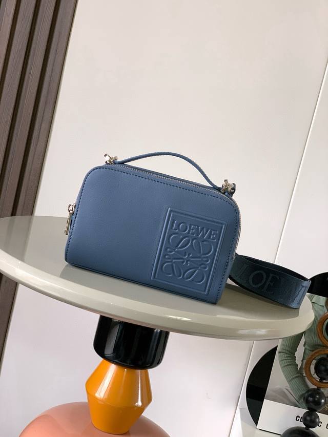 Original Leather Mini Camera Crossbody Bag in Satin Cow Leather. This mini camer