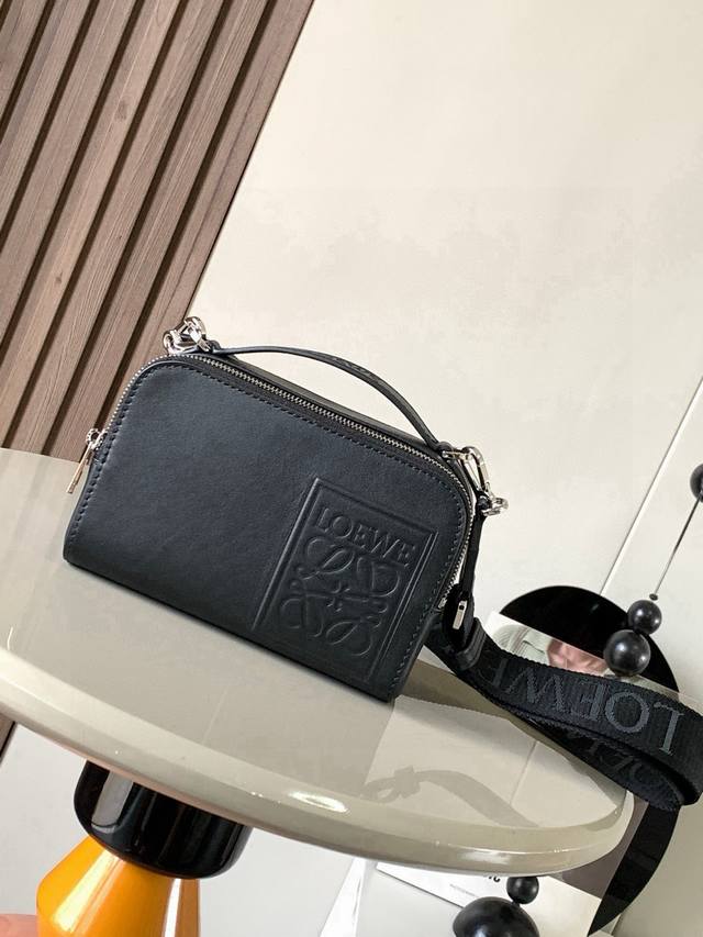 Original Leather Satin Cow Leather Mini Camera Crossbody Bag meets your multi-fu