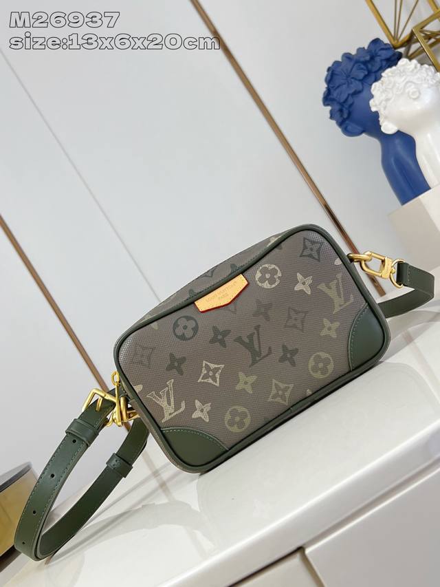 Original Leather Exclusive Real Shot M26937 Green Flower This Trocad