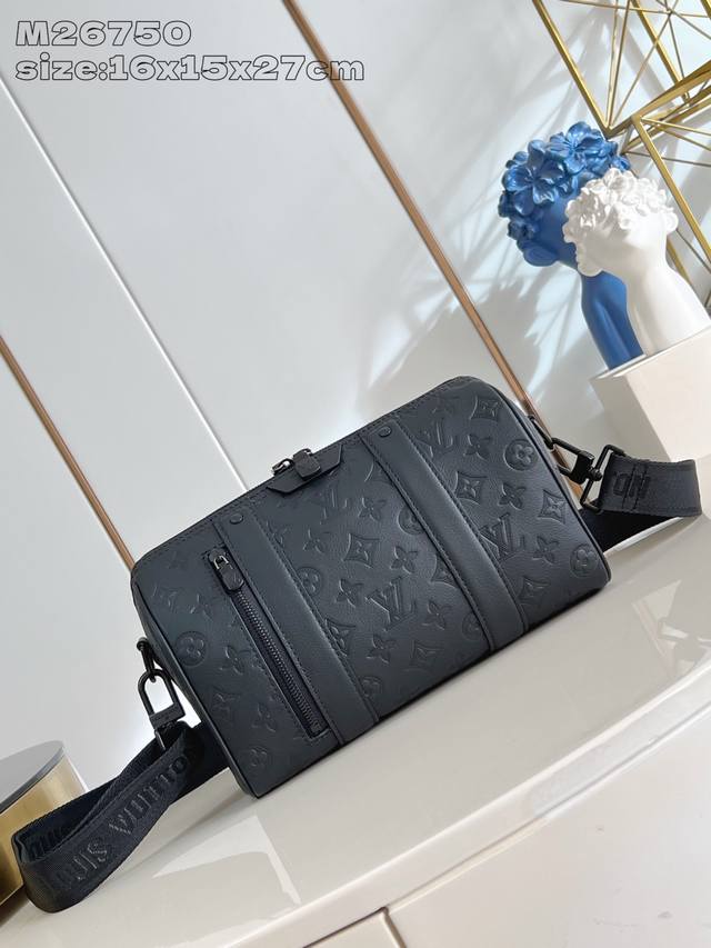 Original Leather Exclusive Real Shot M26750 This City Keepall handbag is crafted